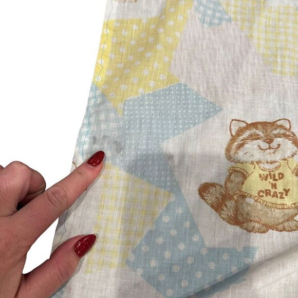 Vintage Baby Sheet Gopher Raccoon Koala Bear Shirt Tales Patchwork Blue - Picture 5 of 5